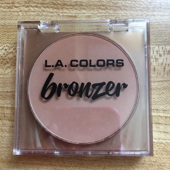 L.A. Colors Other - L.A. Colors bronzer & Wet n’ Wild ROSE primer